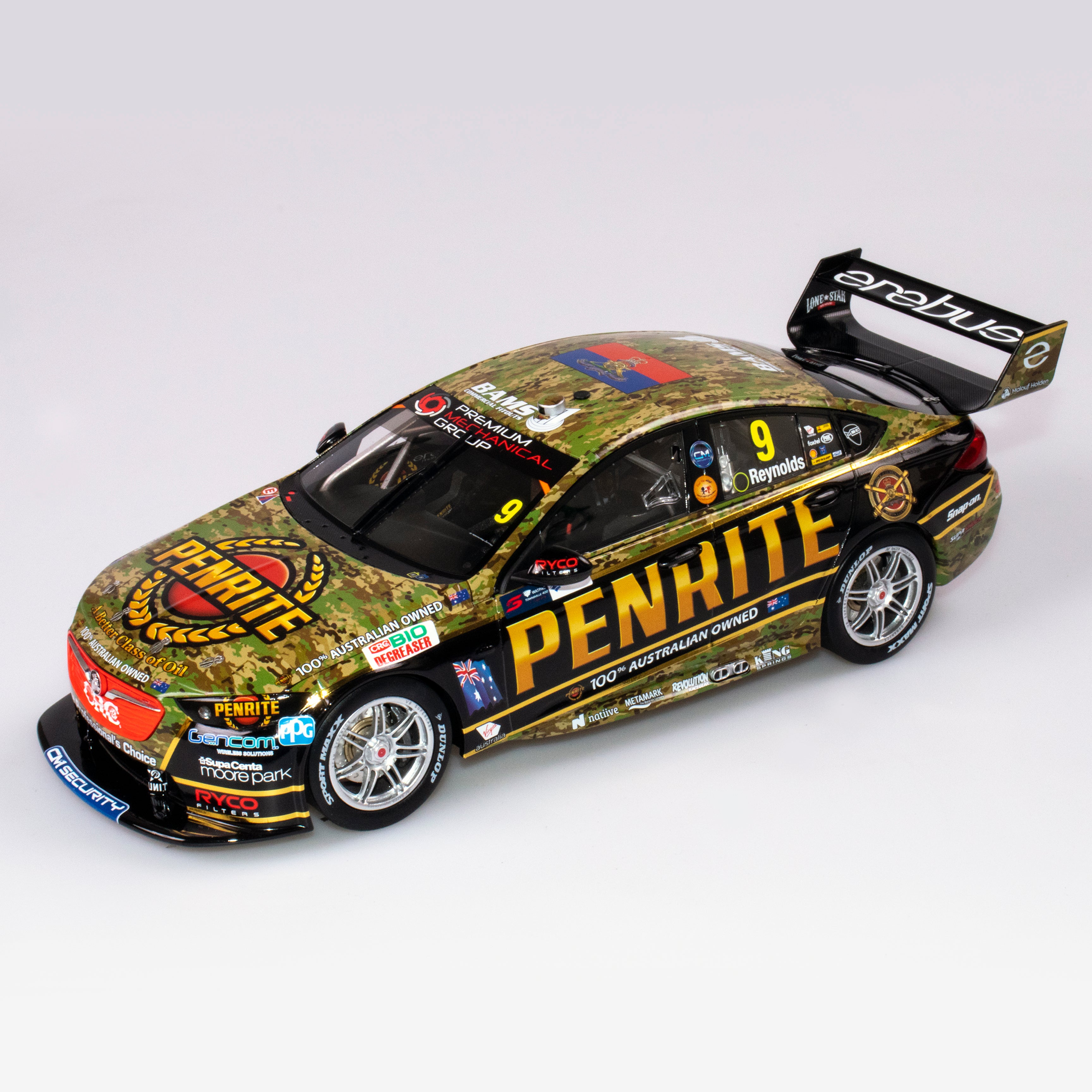 Miniature Authentic 1/18 Holden ZB Commodore 2018 - Erebus #9 David Reynolds
