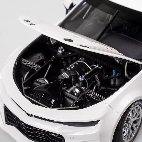 1:18 Plain Body Chevrolet Camaro ZL1 Gen3 Supercar - Gloss White