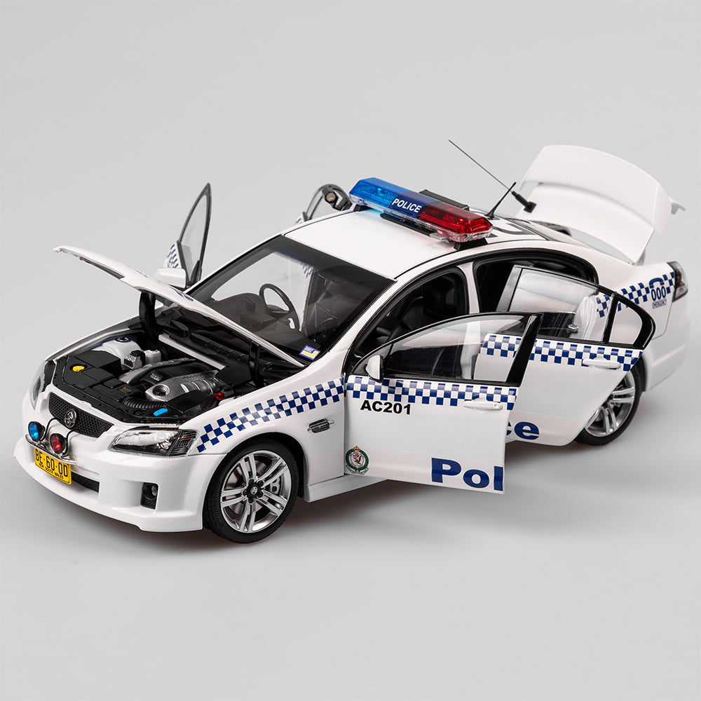 1:18 Holden VE Commodore SS - NSW Police Highway Patrol Car