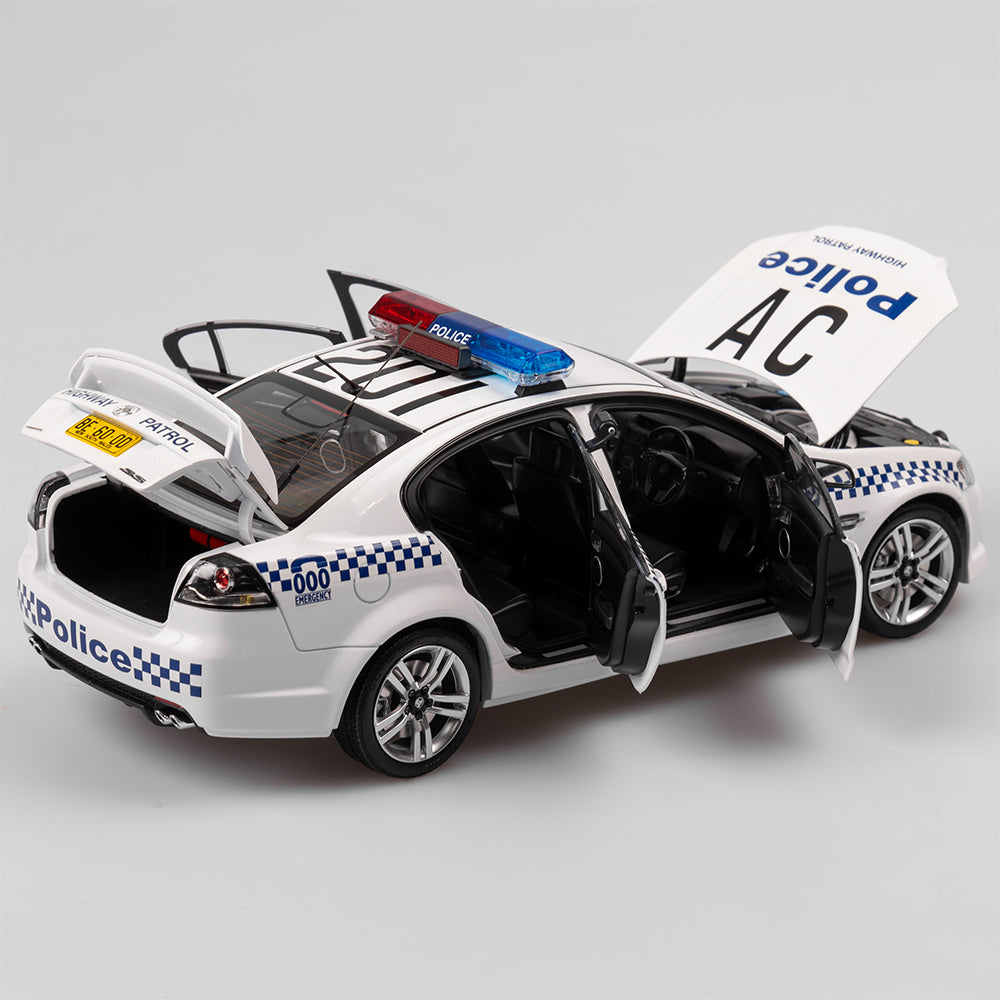 1:18 Holden VE Commodore SS - NSW Police Highway Patrol Car
