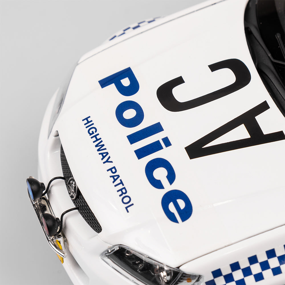 1:18 Holden VE Commodore SS - NSW Police Highway Patrol Car
