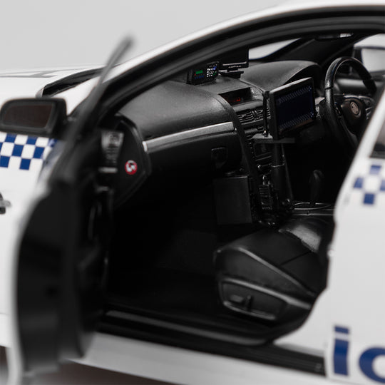 1:18 Holden VE Commodore SS - NSW Police Highway Patrol Car