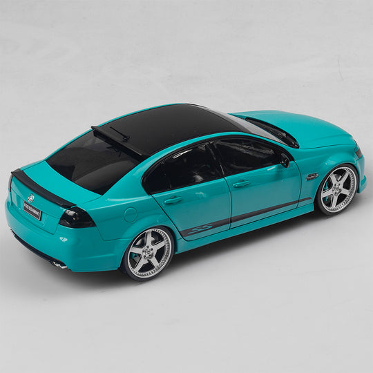 1:18 Holden VE Commodore SS V - 'Fresshmint' Street Custom