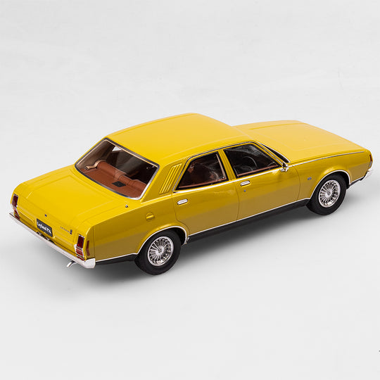 1:18 Leyland P76 Super - Bold as Brass