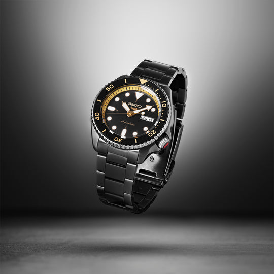 SEIKO 5 Supercars Limited Edition Timepiece